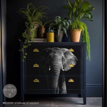 Cargar imagen en el visor de la galería, Papel Decoupage Re Design With Prima - SHADOWS OF WISDOM