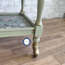 Cargar imagen en el visor de la galería, Mesa Camarera Restaurada