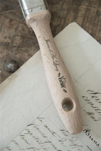 Cargar imagen en el visor de la galería, Brocha para Chalk Paint - 2.4 Cm