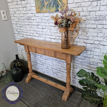 Cargar imagen en el visor de la galería, Arrimo de Madera de Haya Restaurado