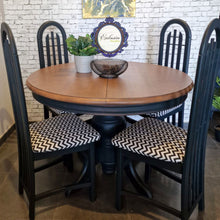 Cargar imagen en el visor de la galería, Mesa Redonda Extendible Restaurada Black