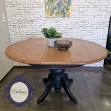 Cargar imagen en el visor de la galería, Mesa Redonda Extendible Restaurada Black