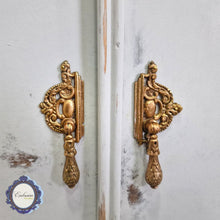 Cargar imagen en el visor de la galería, Mesitas de Noche Estilo Arc Deco Restauradas