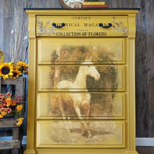 Cargar imagen en el visor de la galería, Papel Decoupage RE DESIGN WITH PRIMA White Majesty