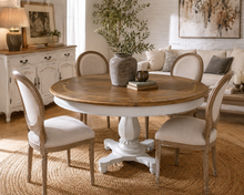 Cargar imagen en el visor de la galería, Mesa de Comedor Redonda Restaurada en Blanco y Madera Natural | Extensible Vintage
