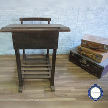 Cargar imagen en el visor de la galería, Pupitre Escolar de madera Años 40-60
